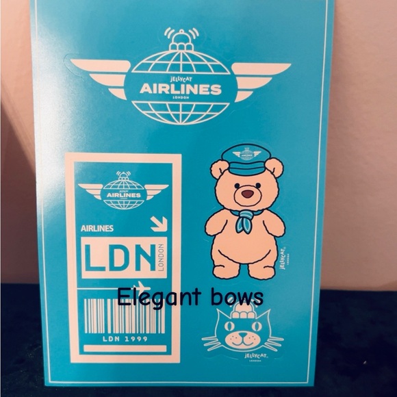 Jellycat Bartholomew Junior Pilot outfit Bundle UK EXCLUSIVE with Pin and Sticke - Picture 11 of 13